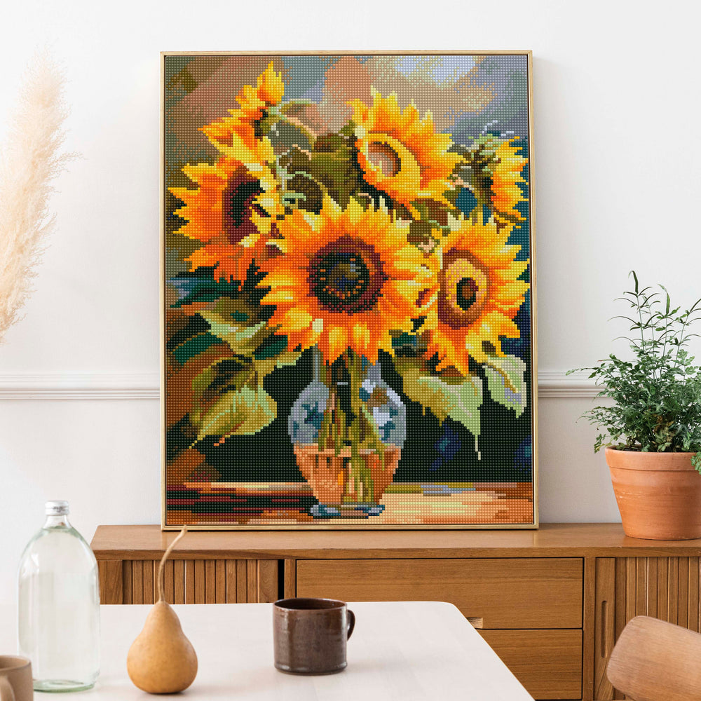 
                      
                        5D Diamond Painting Set 40x50 mit Rahmen – Sonnenblumen in einer Vase
                      
                    